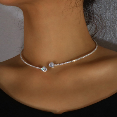 CRISTAL Diamond Pendant Necklace