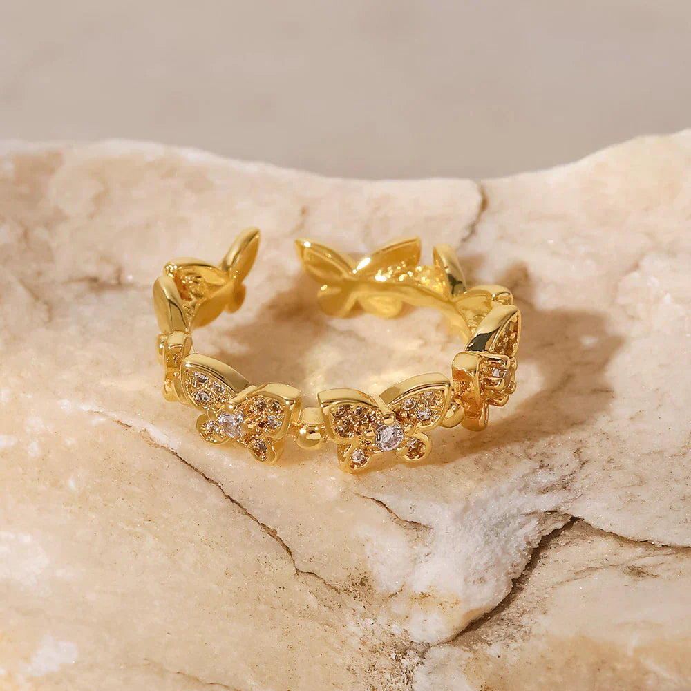Colleen Gullring Sommerfugl Pin