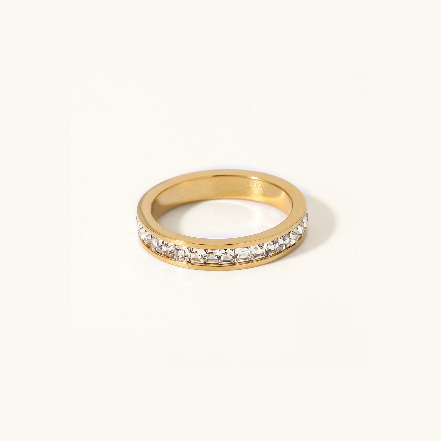 Alleria Gullring: Enchanting Elegance