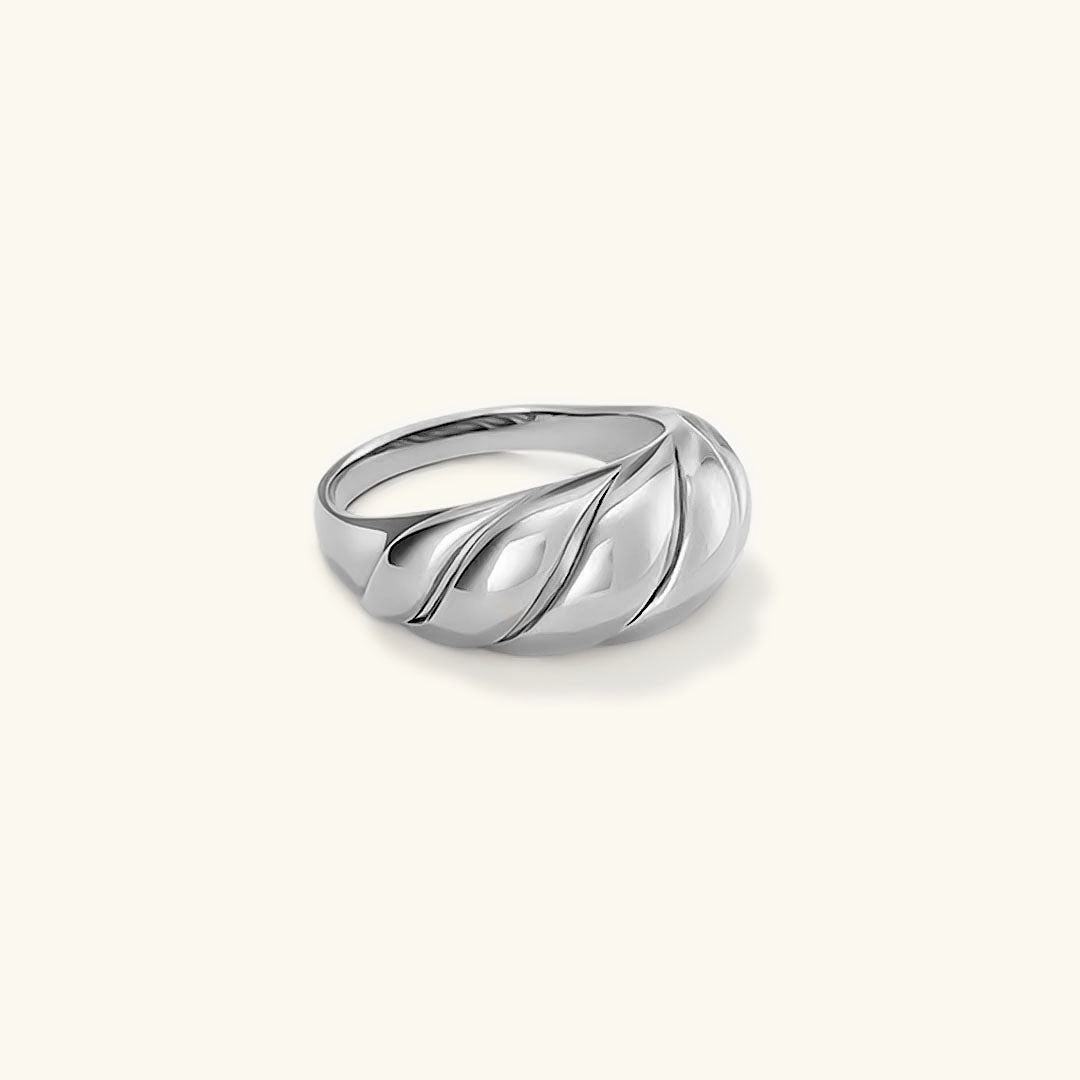 Lorelei Gull Croissant-Inspired Ring