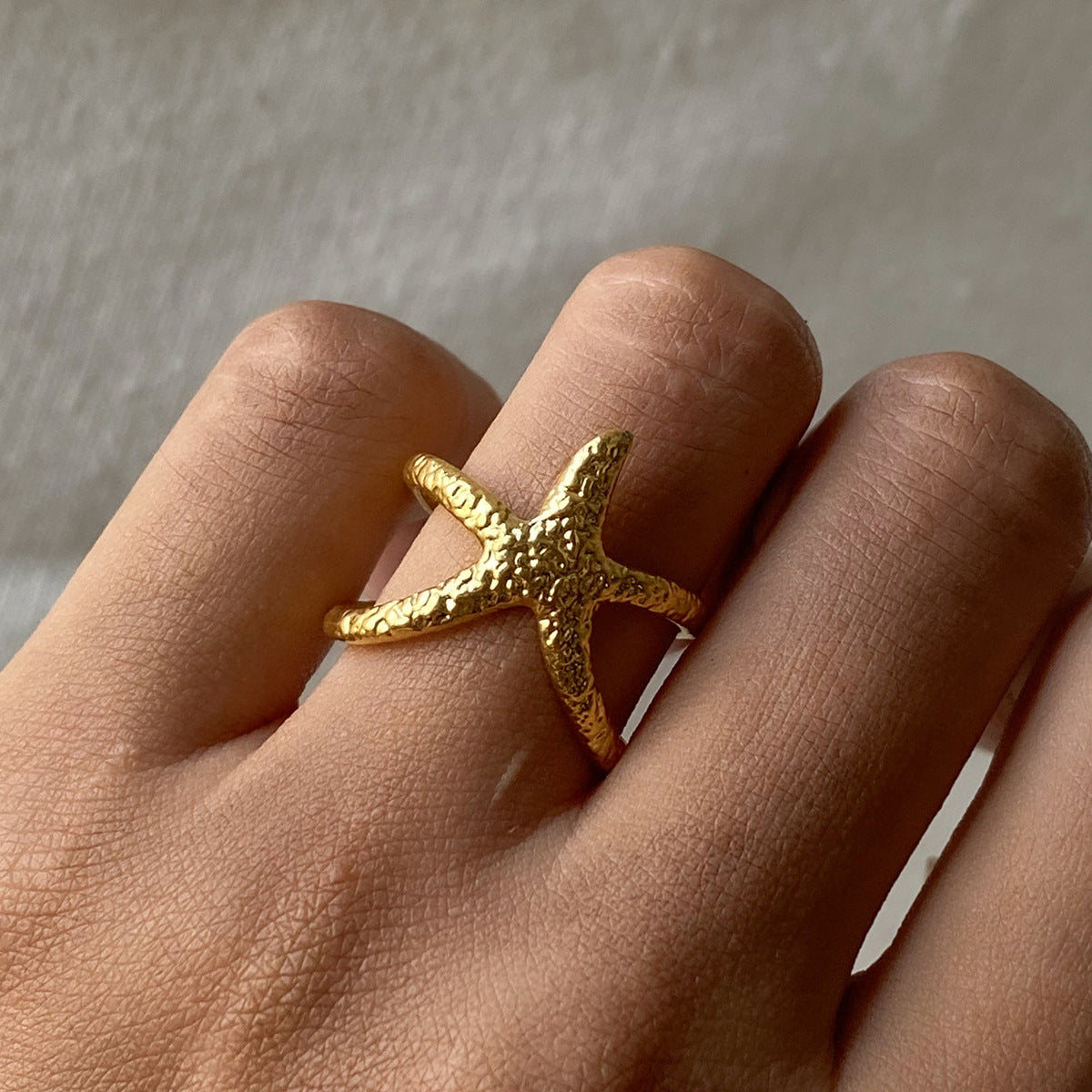 Aurelie Gull Starfish Ring