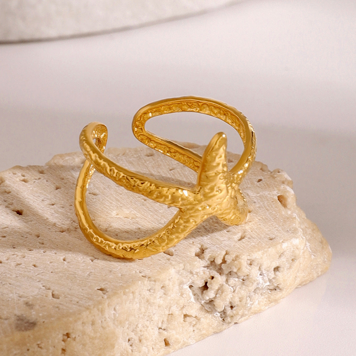 Aurelie Gull Starfish Ring