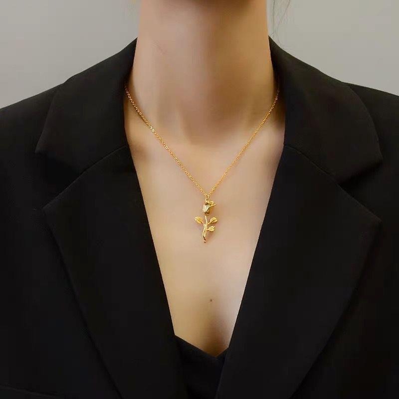 Celia Necklace with Pendant