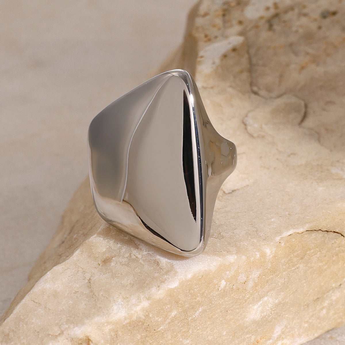 Elowen Gilded Ring