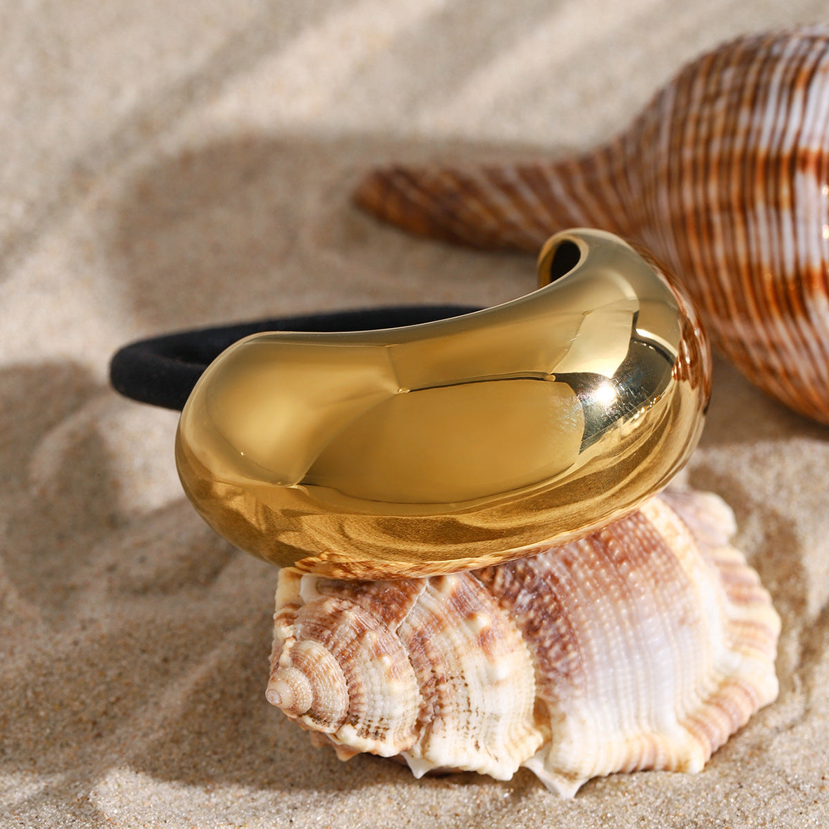 Large Arch Ponytail Cuff