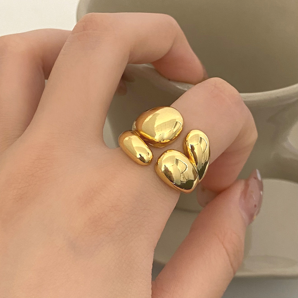 Alexis Gullring Collection