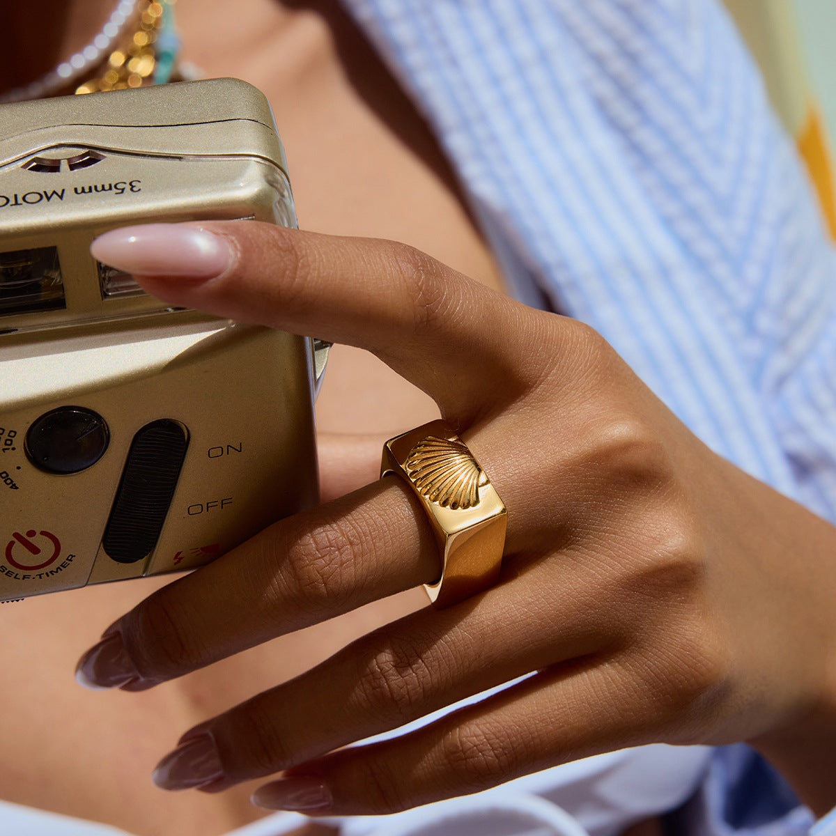 Carlotta Geometric Shell Ring