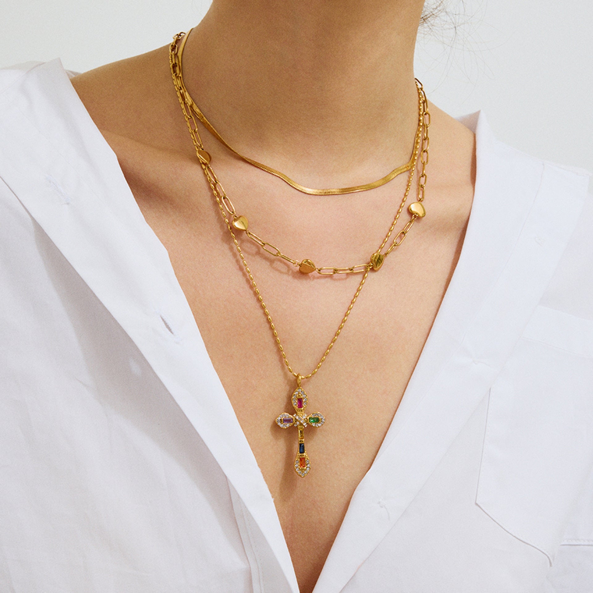 Olea Diamond Cross