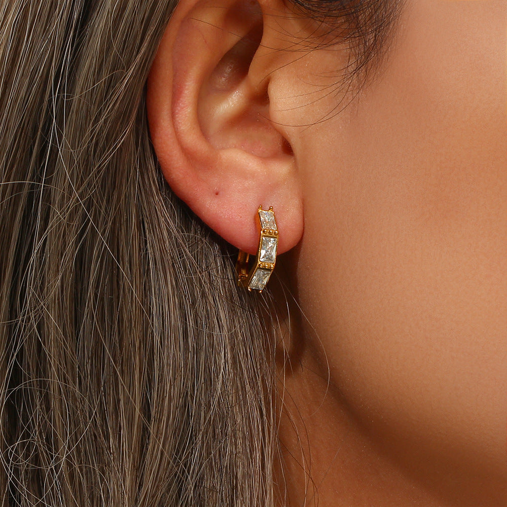 Elira Diamant Hoop Earrings