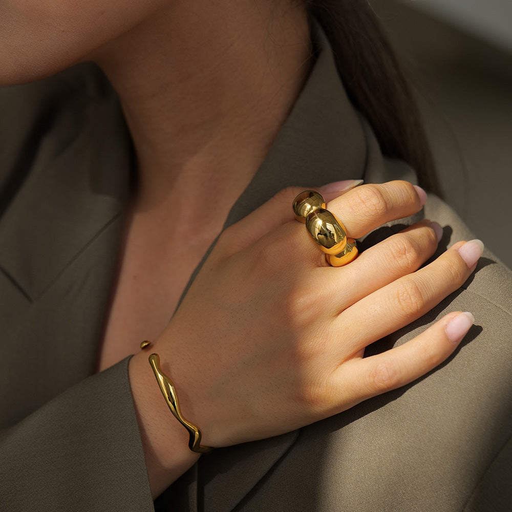 Eloise Gullring Collection