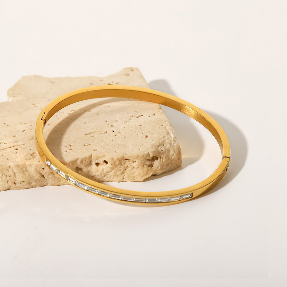 Grace Gold Diamond Necklace