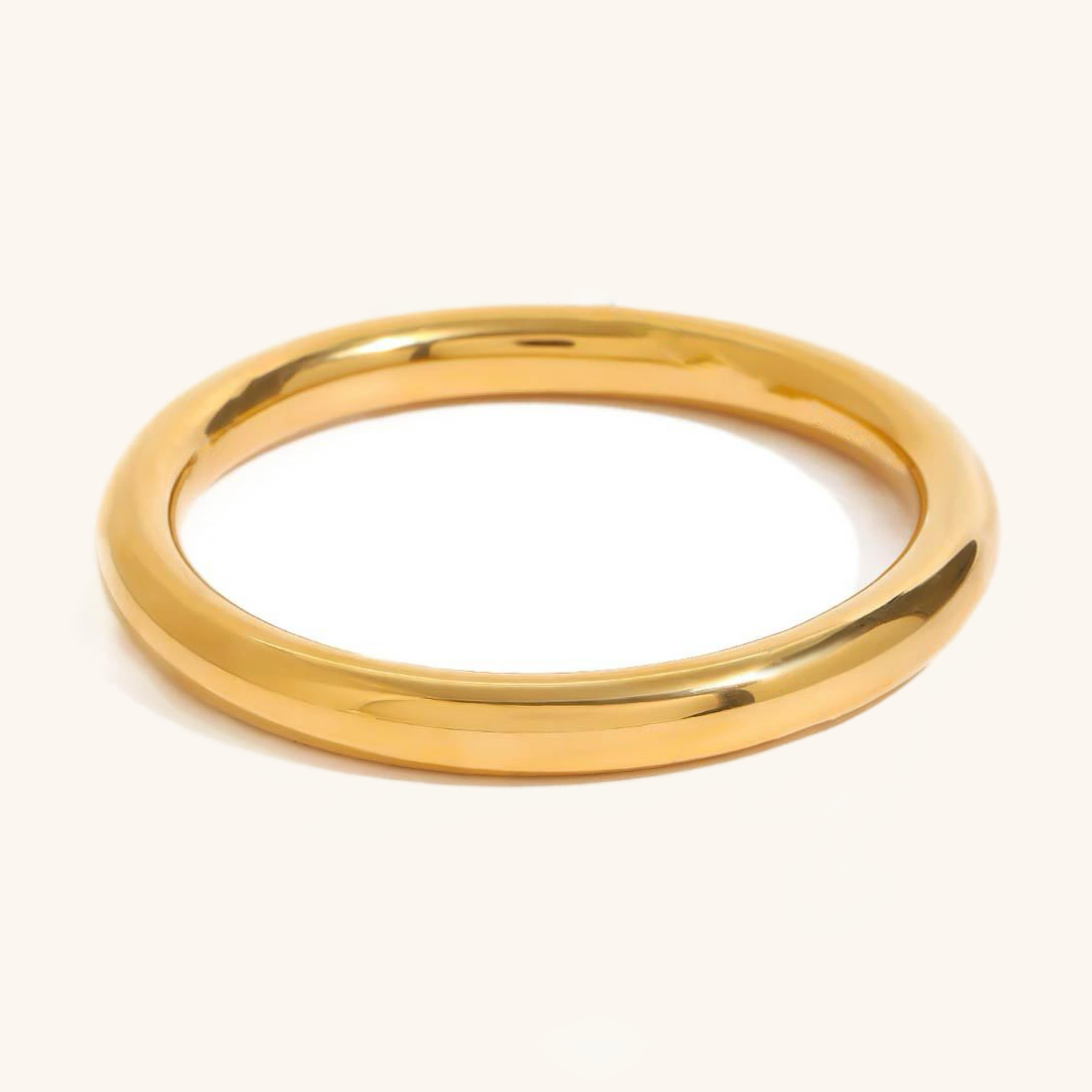 Lina Sleek Gold Bangle