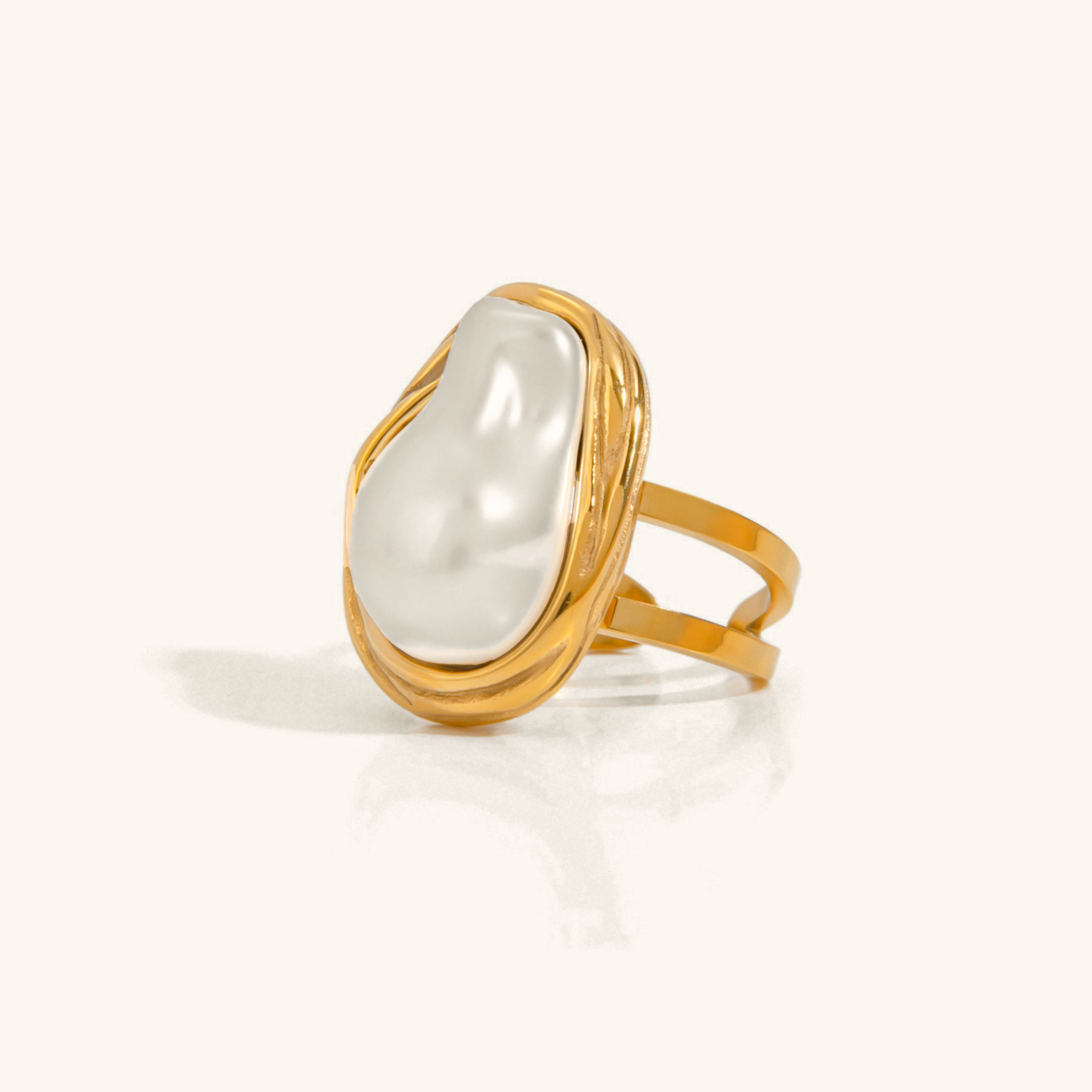 Charis Gull Pearl Ring