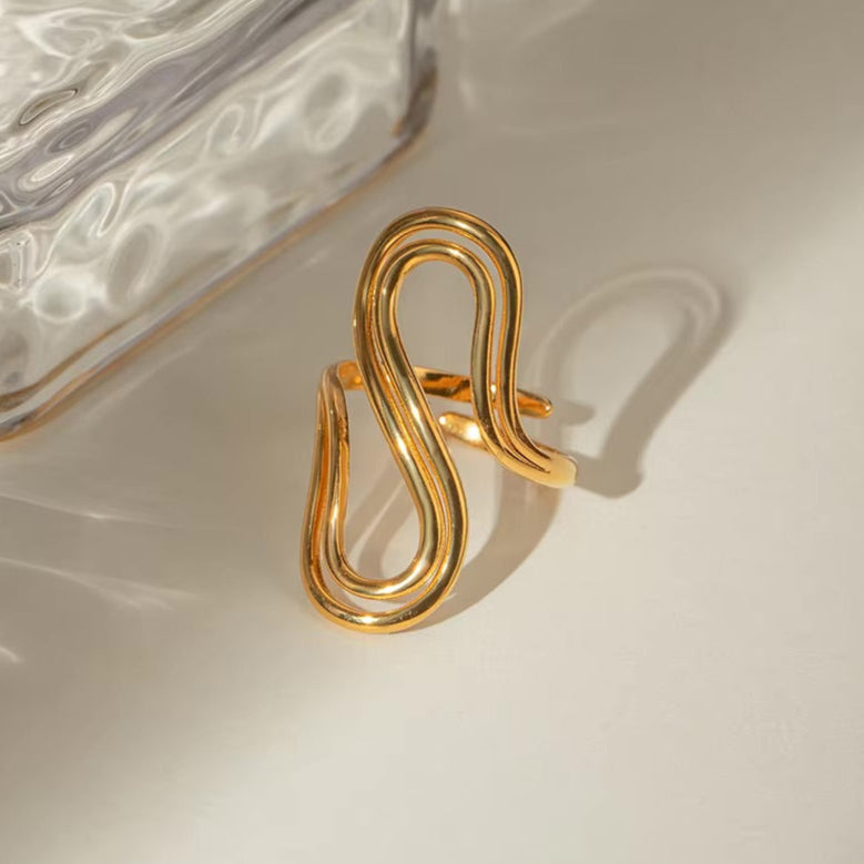 Halle Abstract Gold Ring