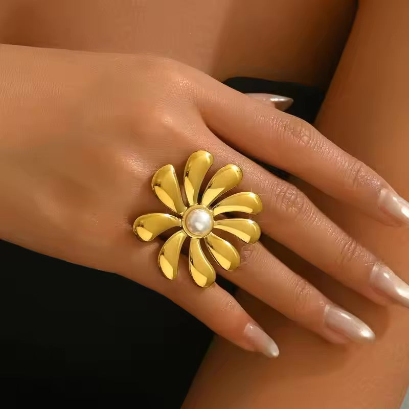 Bellemare Floral Ring