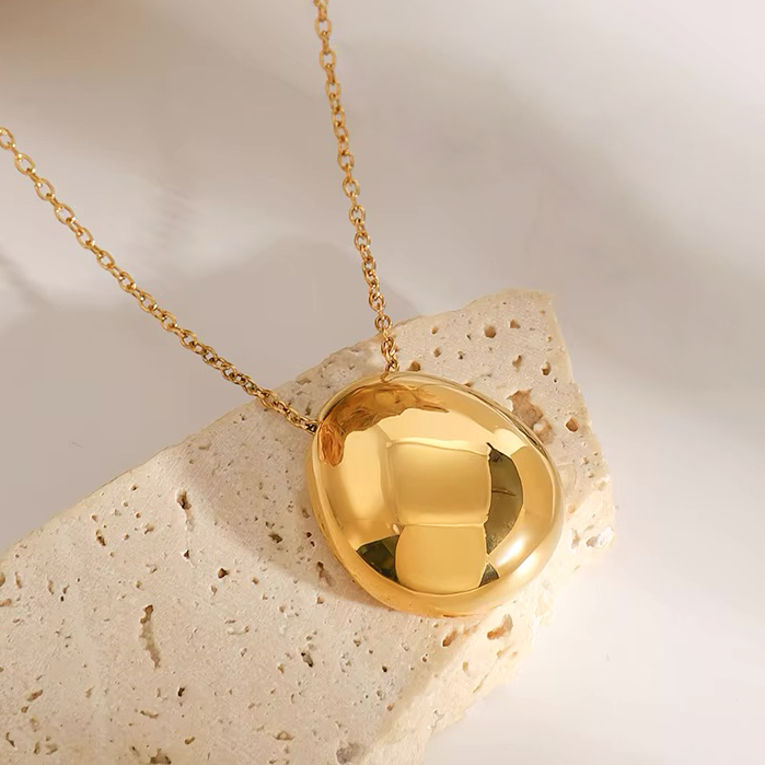Claribel Gullkuppel Necklace