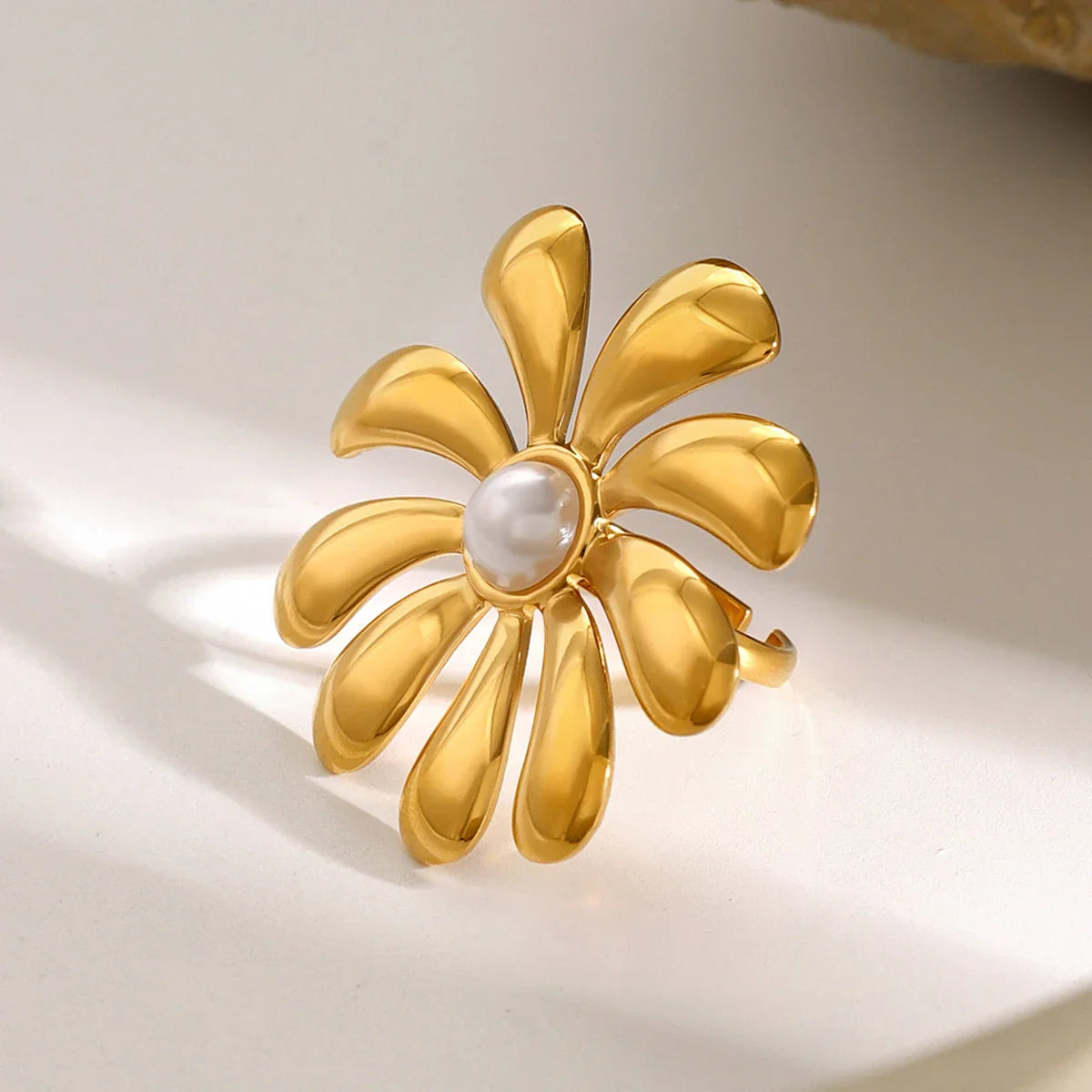 Bellemare Floral Ring
