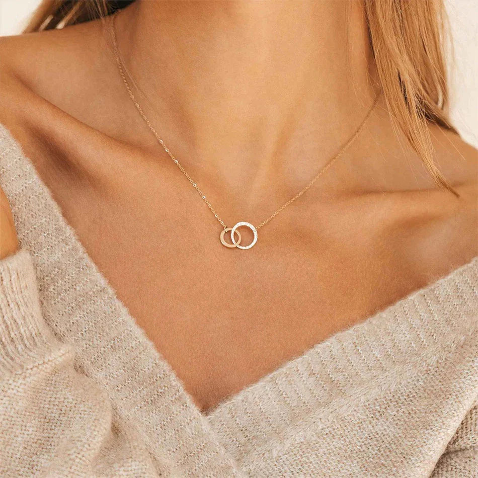 Isabelle Gull Hoop Necklace