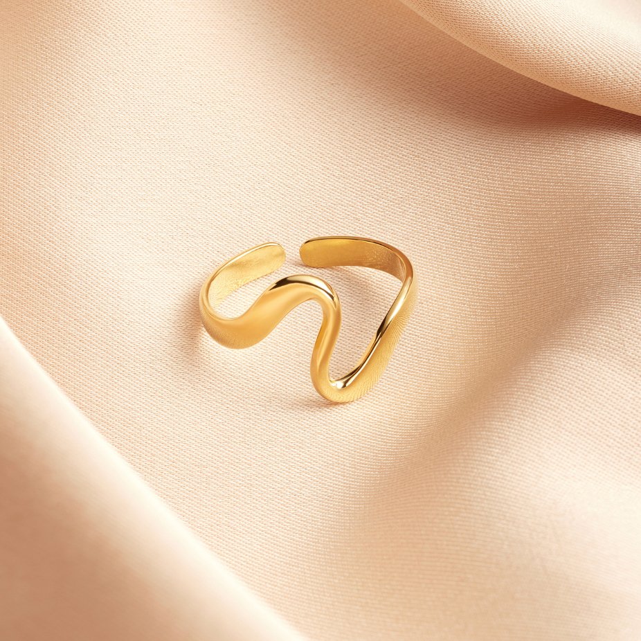 Gullbølge Ring