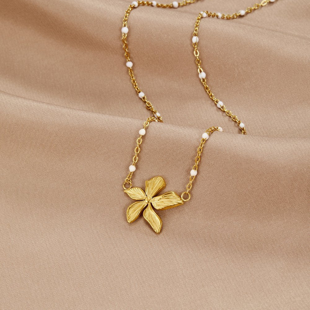 ‘Vårblomst’ Pearl Necklace