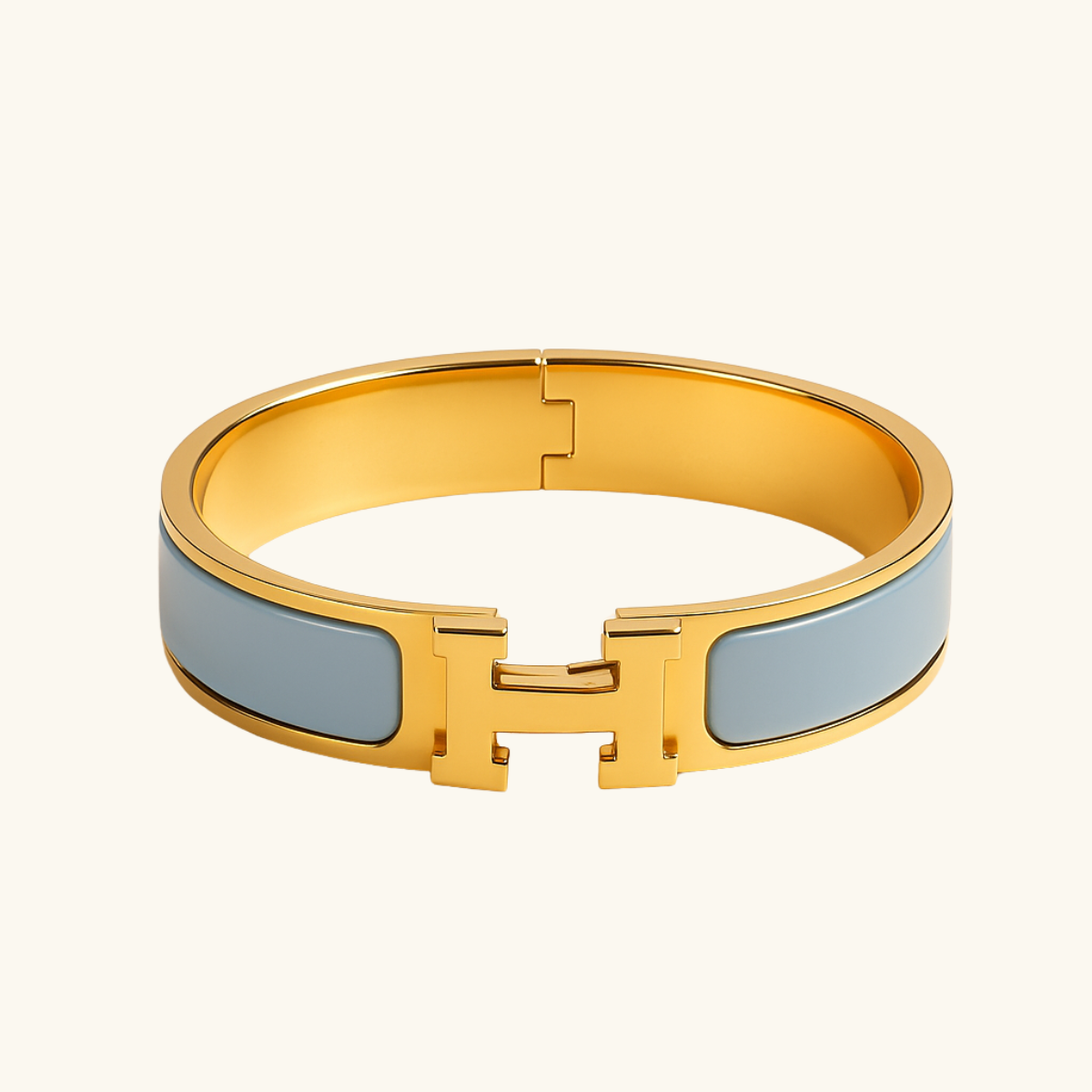 Stilrent 'H' Armbånd fra Helene