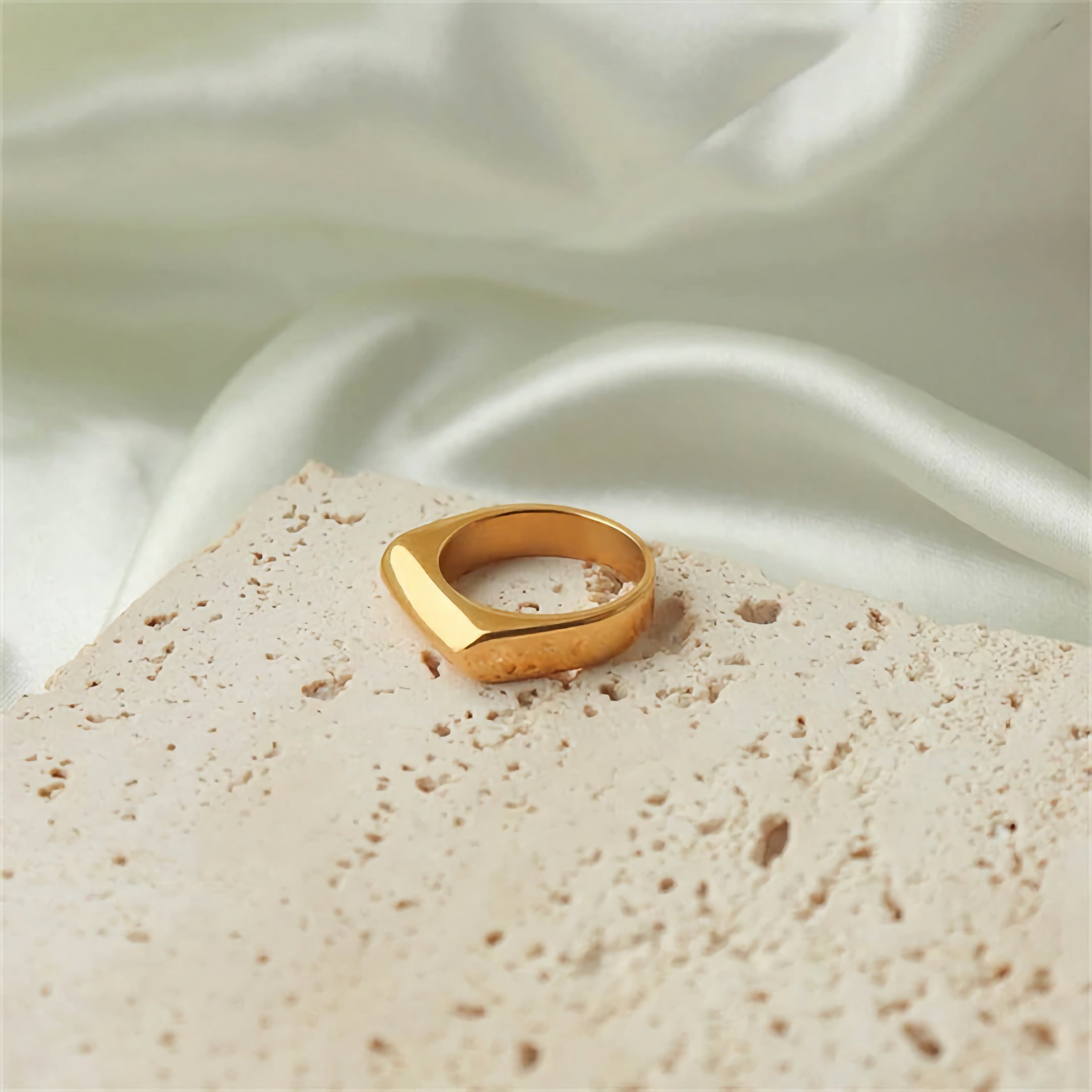Calliope Ring