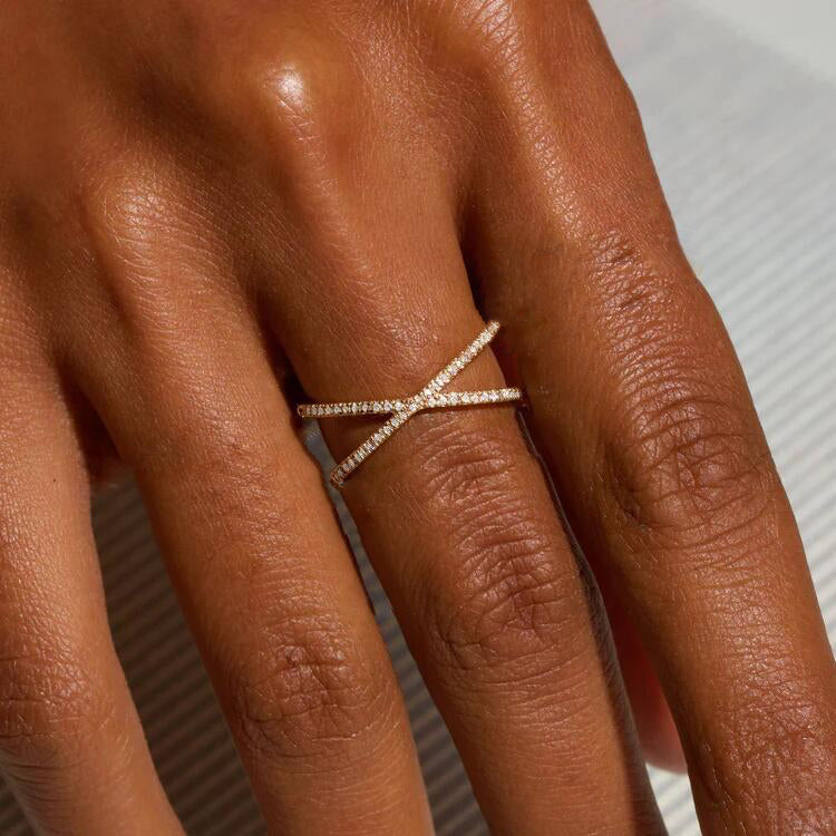 Nia Gull- og Diamantring