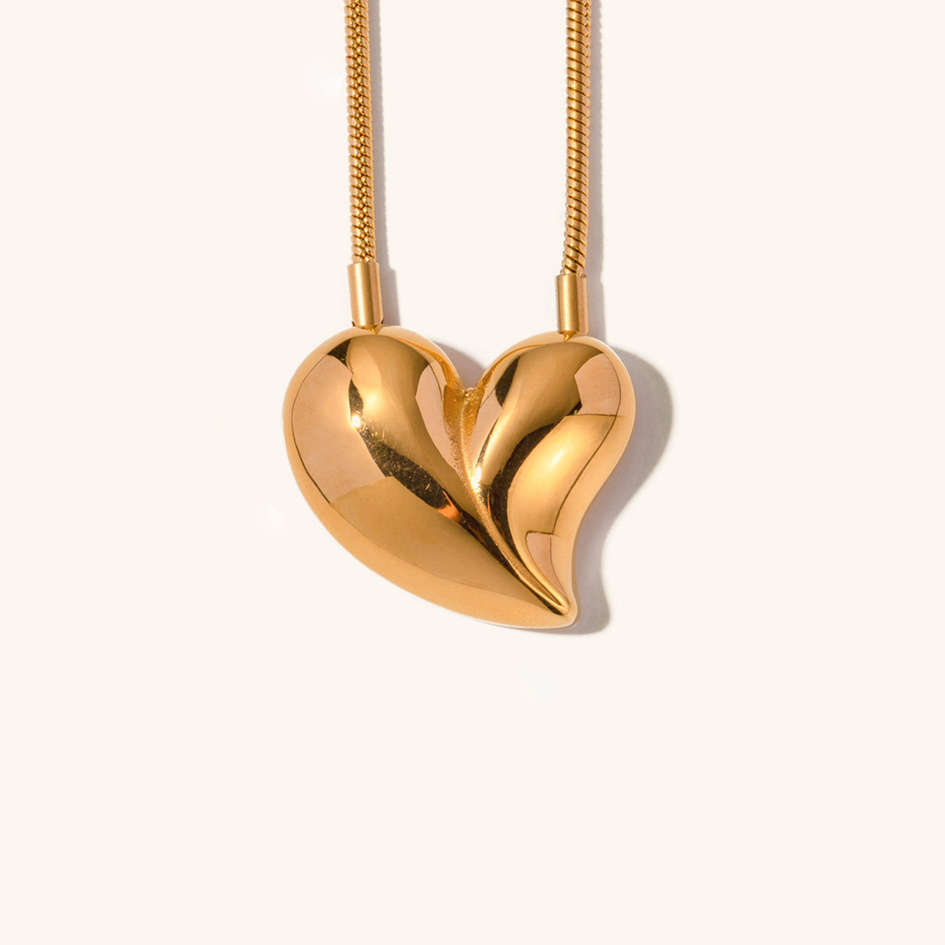 Dorothea Heart Pendant