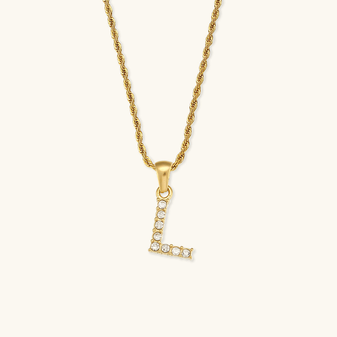 Maeve Bokstav Initial Diamant Smykke