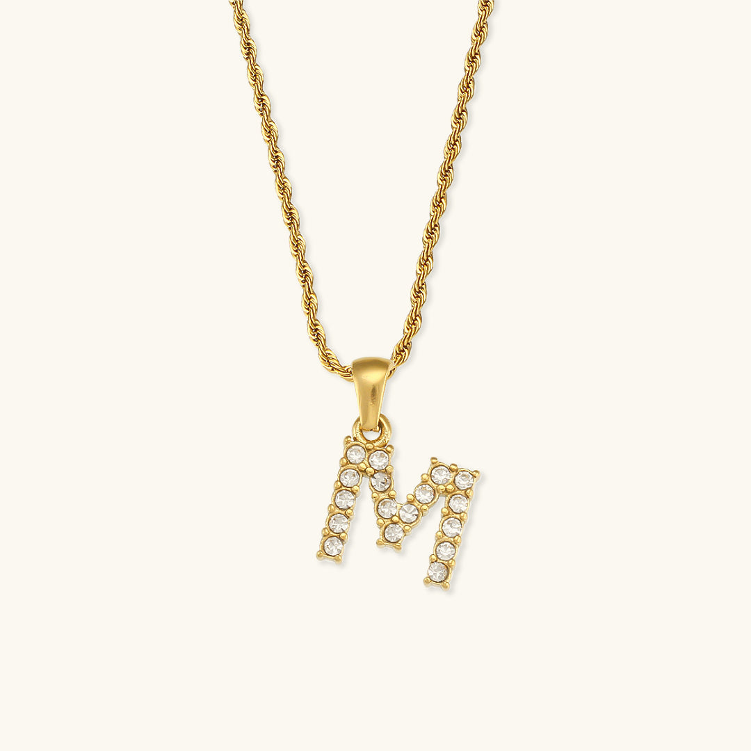 Maeve Bokstav Initial Diamant Smykke