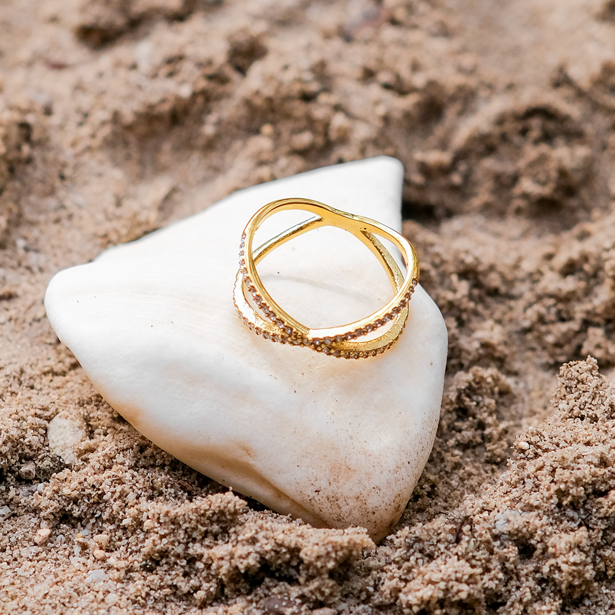 Nia Gull- og Diamantring