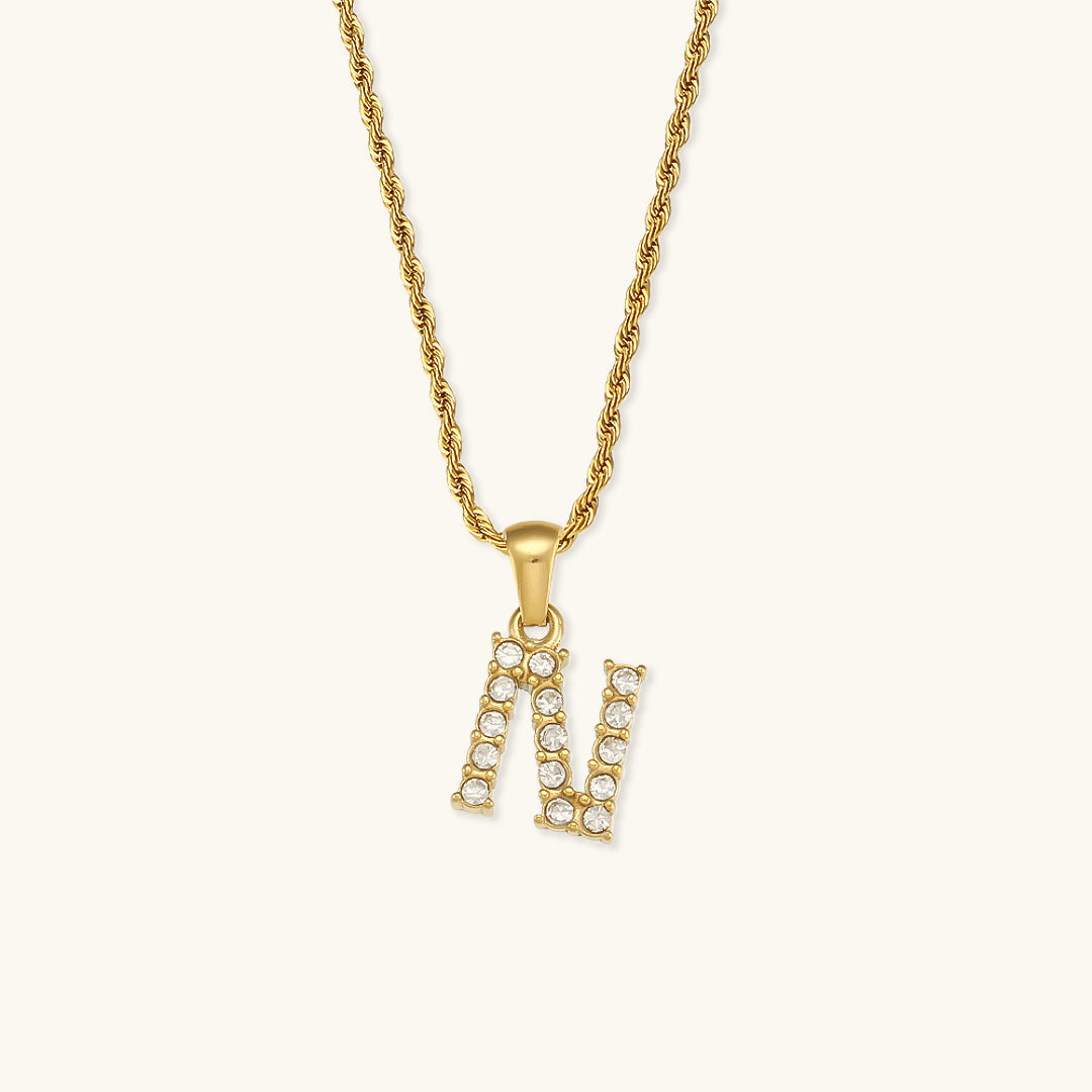 Maeve Bokstav Initial Diamant Smykke