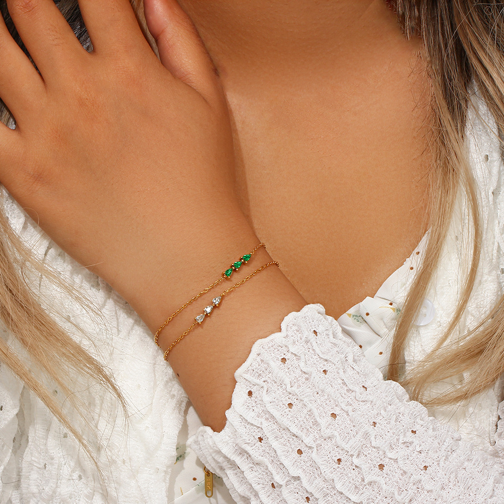 Alana Elegant Diamond Pendant Necklace