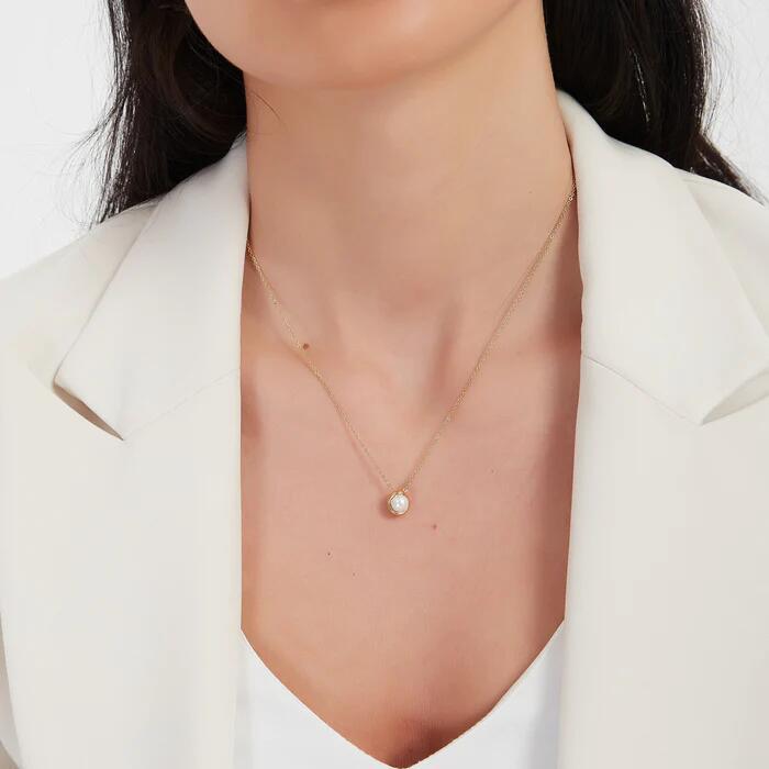 Freshwater Pearl Necklace by Nancy