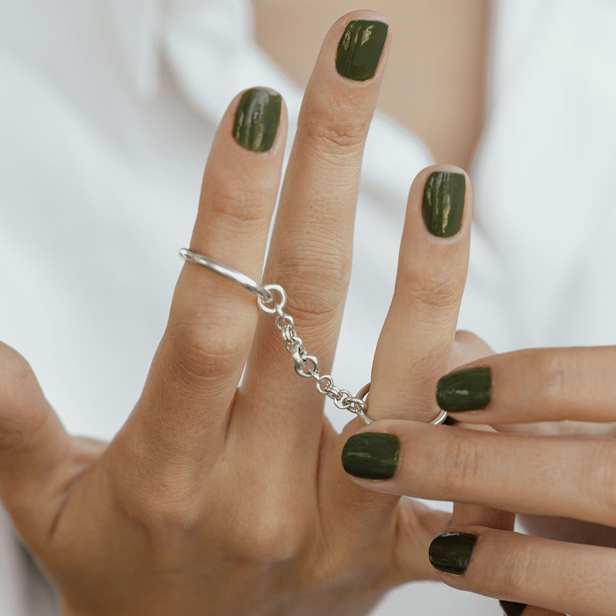 Bridget Kjede Adjustable Ring