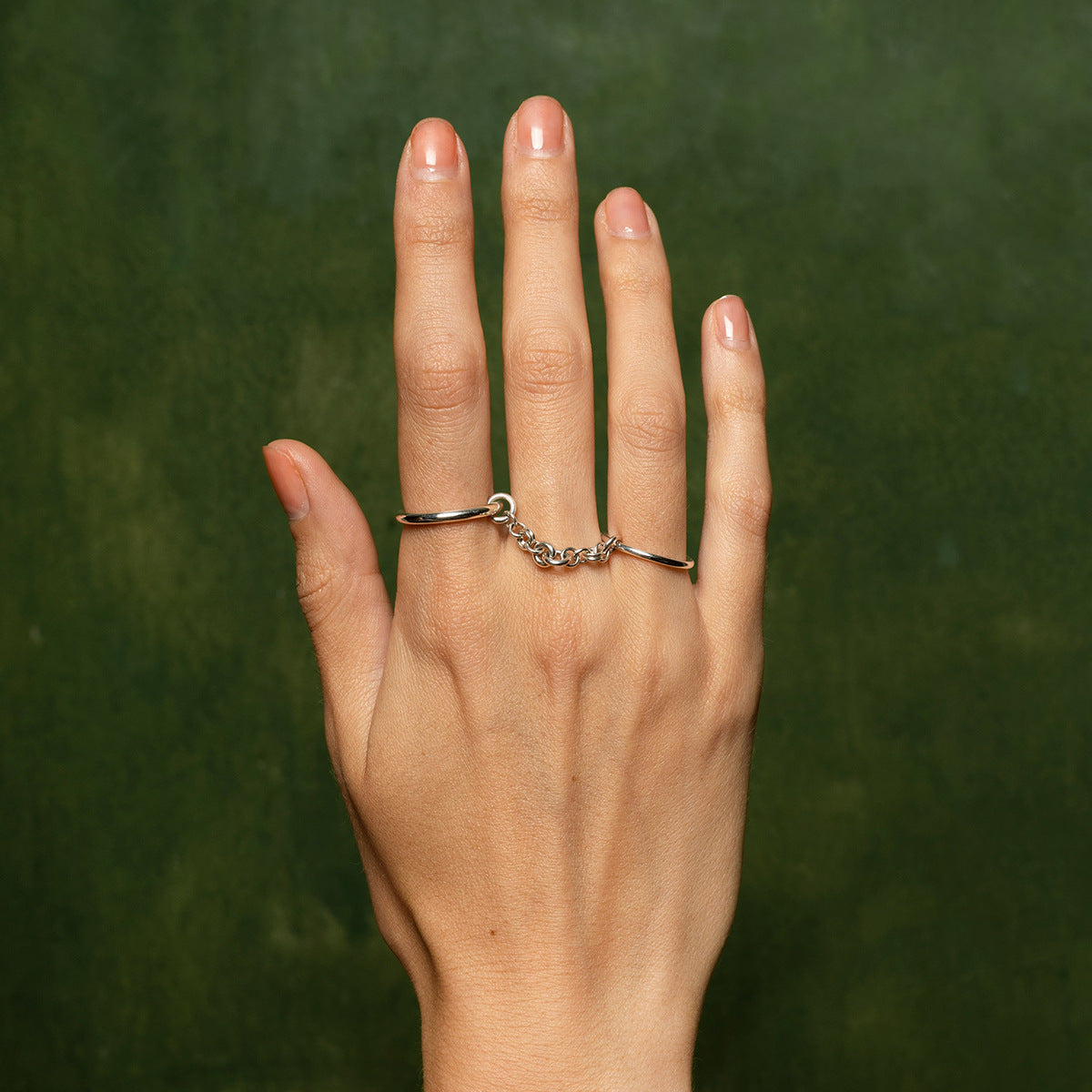 Bridget Kjede Adjustable Ring