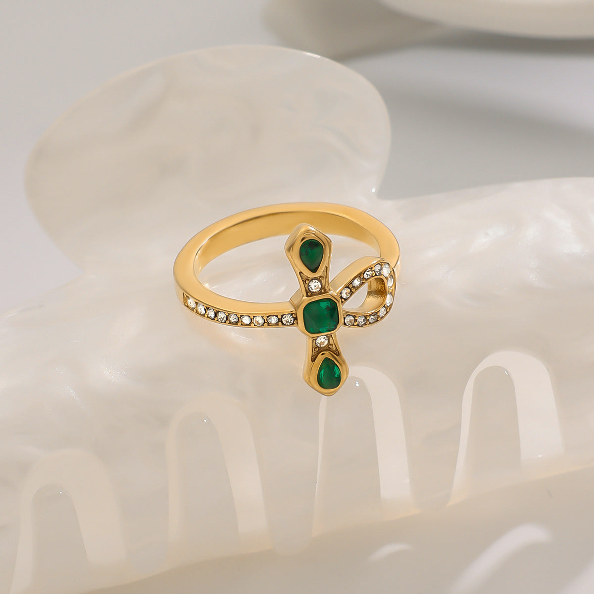 Joyful Diamond Knot Gold Band