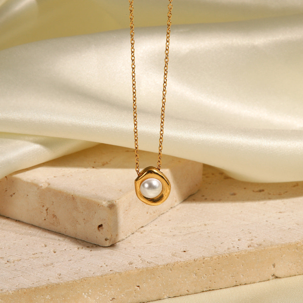 Freshwater Pearl Necklace by Nancy