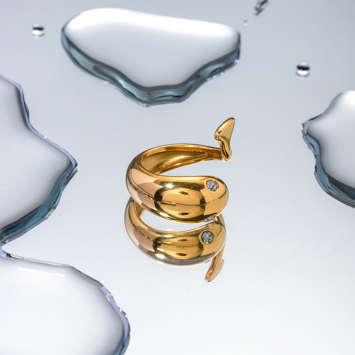 Etta Gull Snake Ring