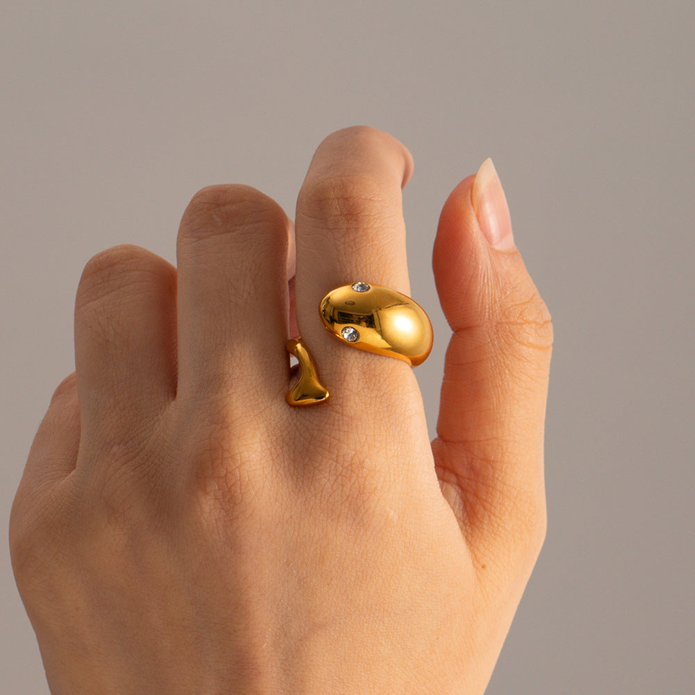 Etta Gull Snake Ring