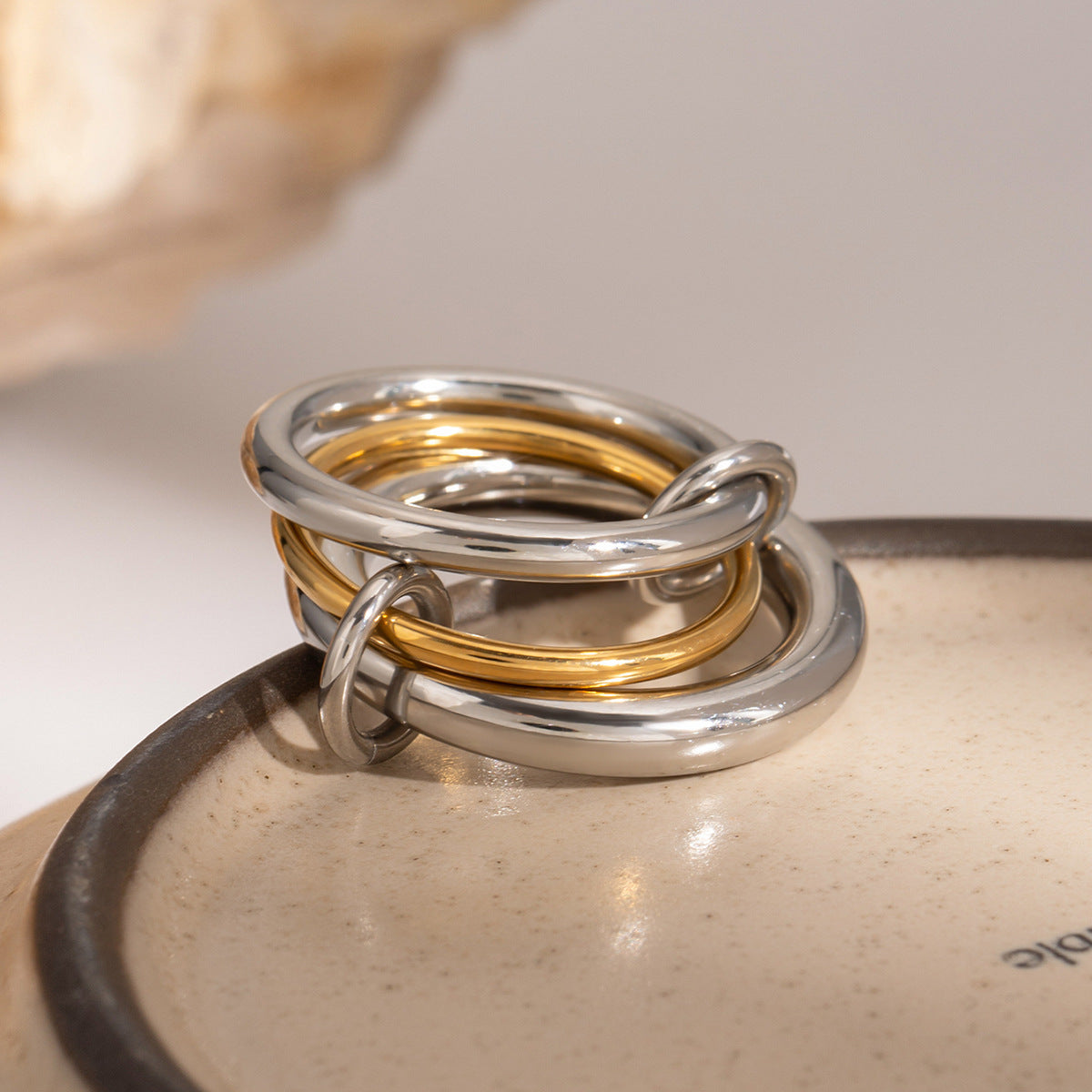 Canaria Layered Ring