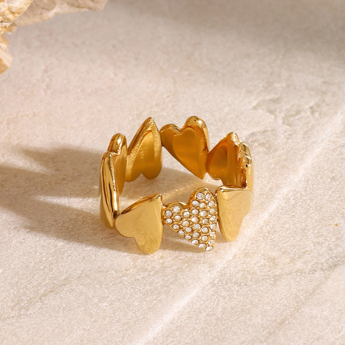 Heart-Shaped Ciel Diamond Ring