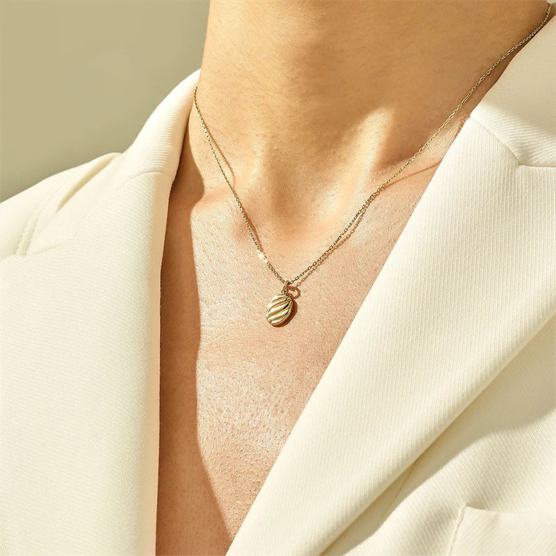 Linda Gull Croissant Necklace