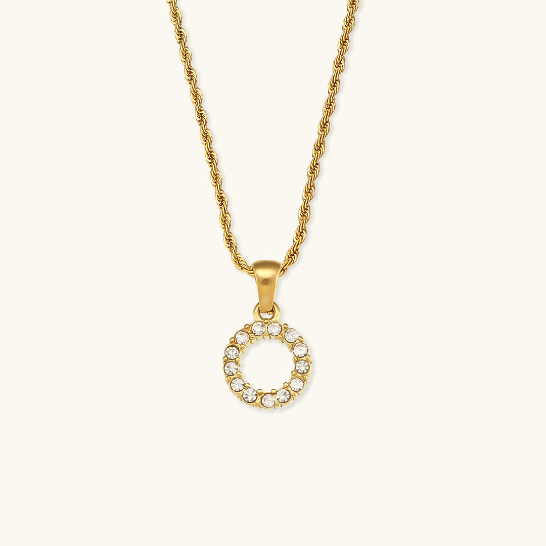 Maeve Bokstav Initial Diamant Smykke