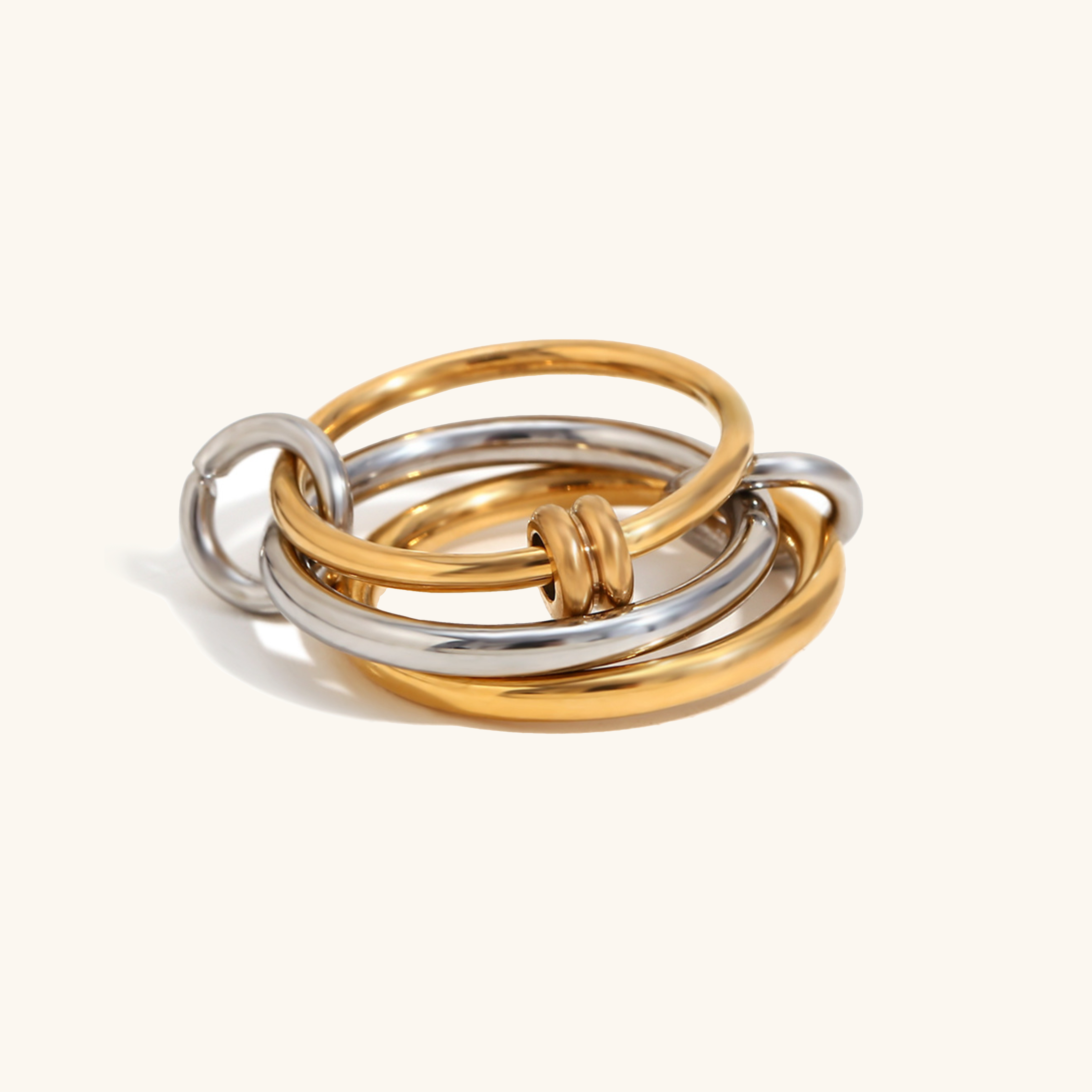 Jessica To-Farget Ring Stack