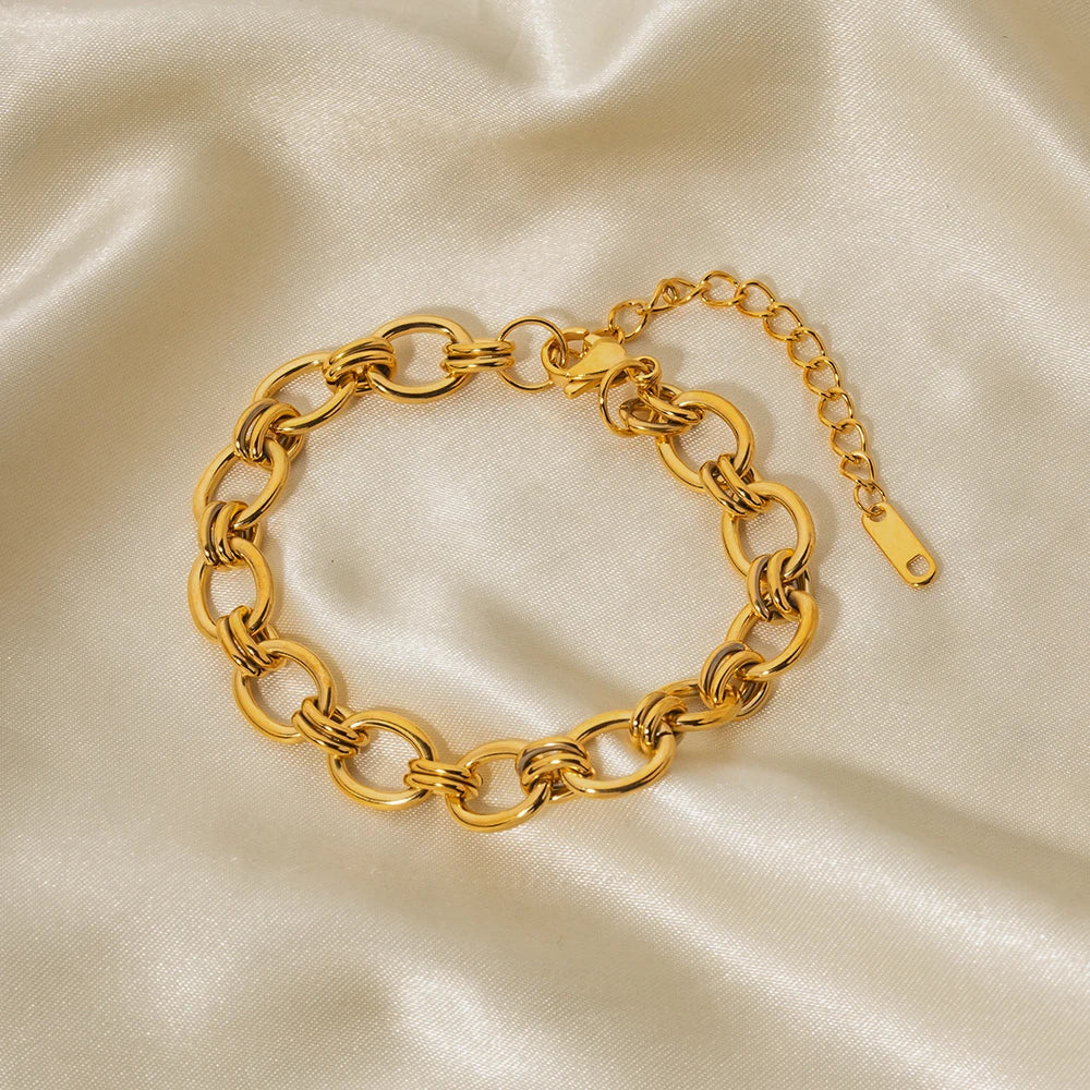 Betty Arm Bracelet