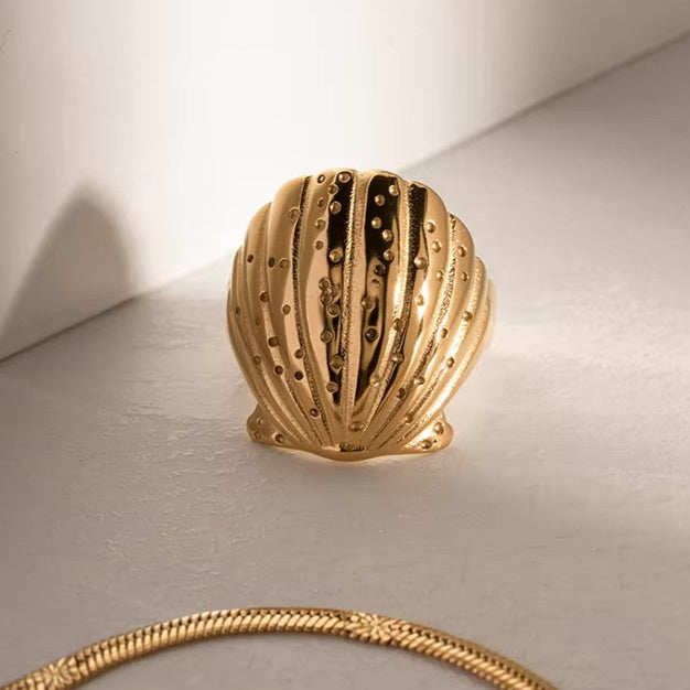 Aloha Gull Shell Ring
