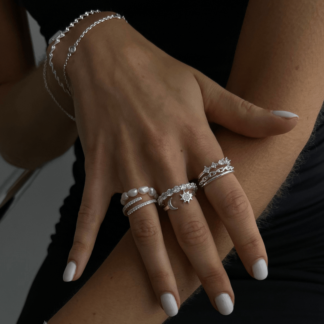 IGAVENE Sophisticated Ring